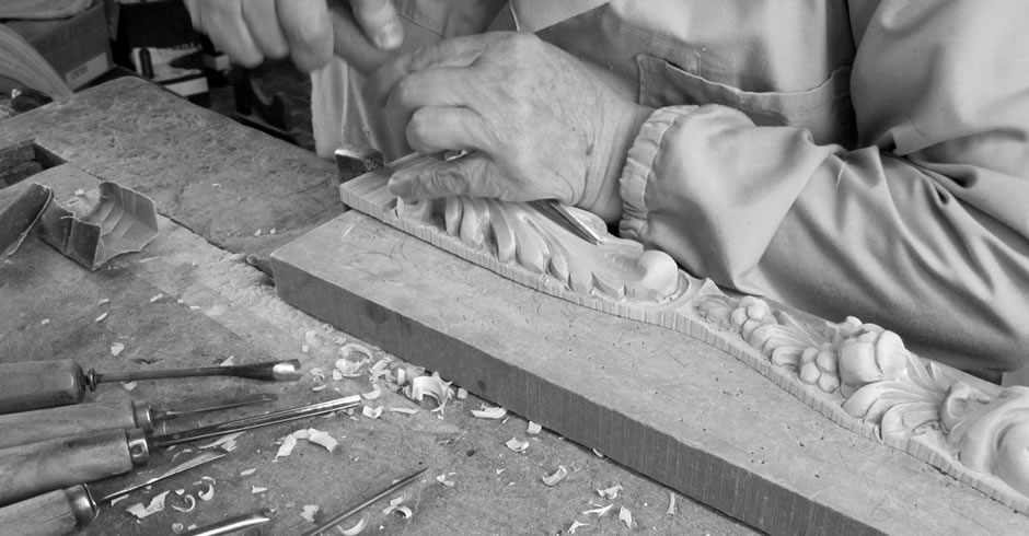 Intaglio a mano